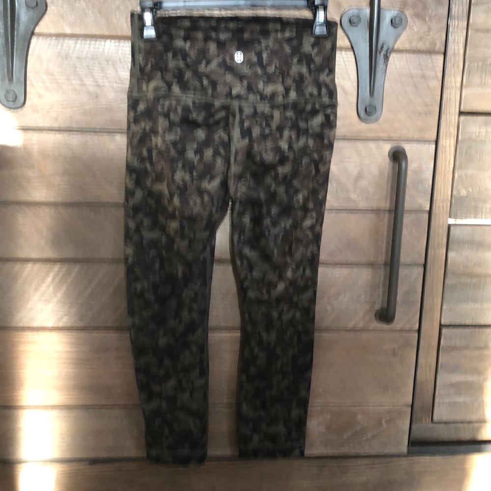 Lululemon Wunder Under Crop Ii Roll Down - image 1